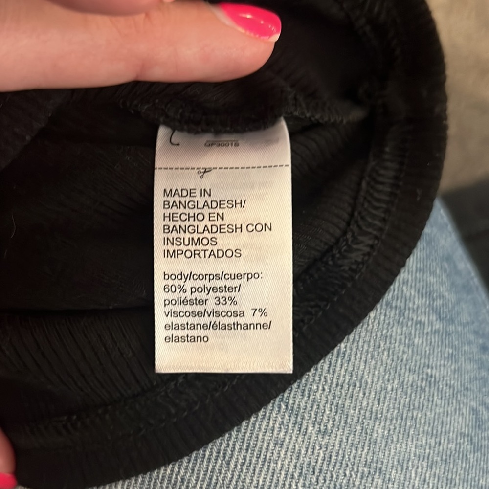 Calvin Klein Sleep Top - Picture 6 of 7